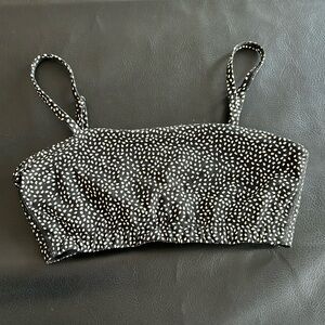 Sports bra, size M but fits like a S